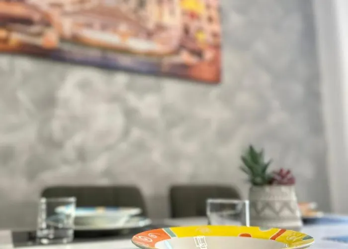 Apartment The King's House -